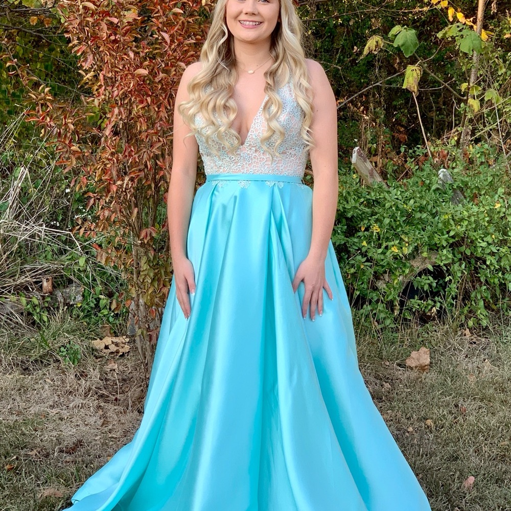 Formal - Picture 5 of 7